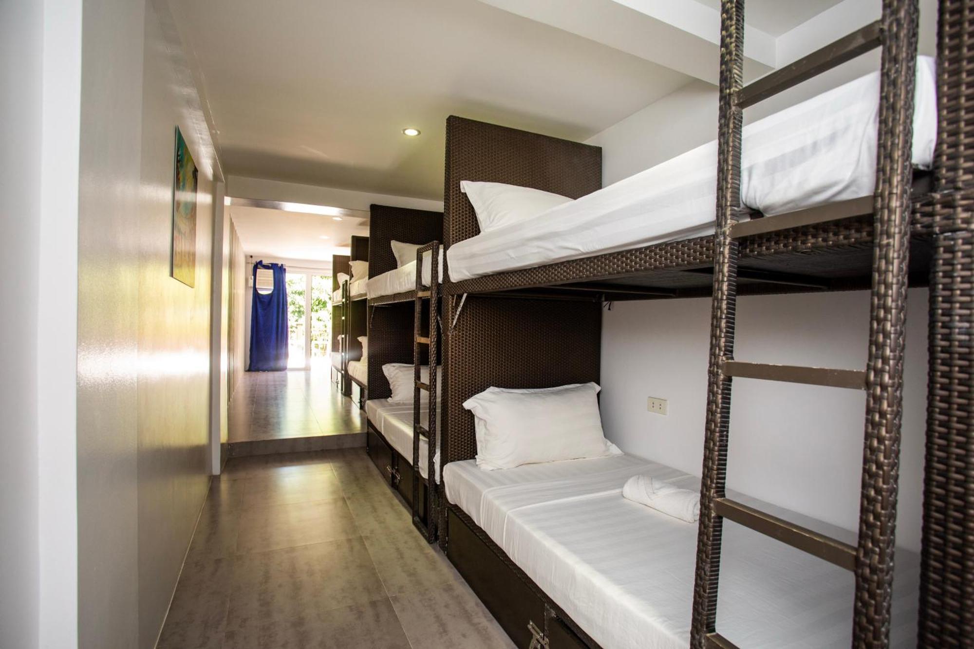 Chillax Boracay Hostel Yapak Εξωτερικό φωτογραφία